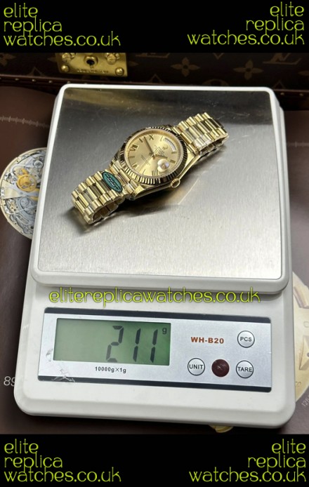 Rolex Day Date 228238 Yellow Gold in Gold Roman Dial Super Clone Watch 