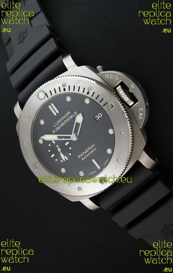 Panerai Pam 305 L Luminor Submersible Swiss Watch